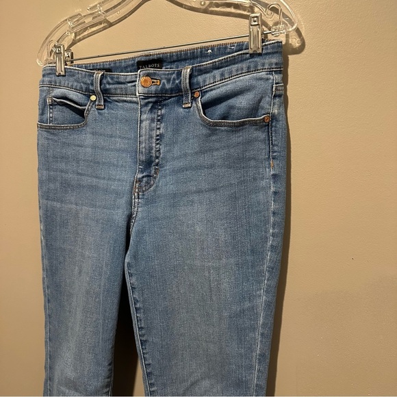 Talbots Straight Leg Jean Womens Size 8 Petite Blue Denim Comfort Classic - Picture 2 of 9